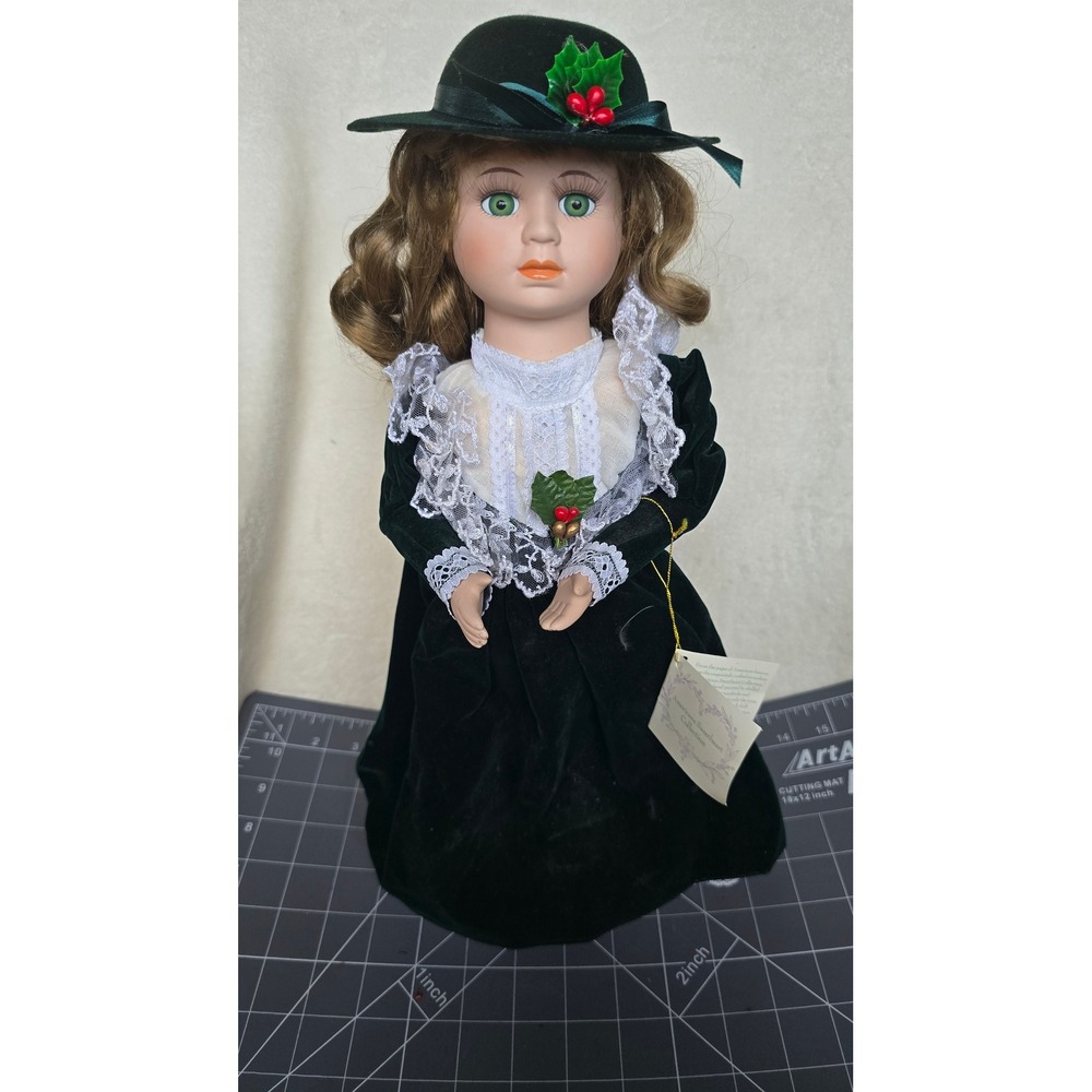 Americana Sweetheart Collection Claire Porcelain Doll Green Velvet Musical 12"